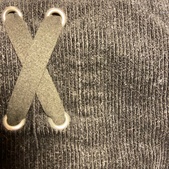 Charlotte Russe skirt - Picture 3 of 3